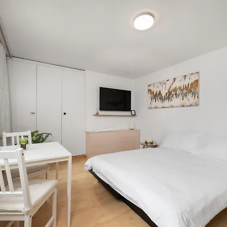 In Mit Parkplatz * Interlaken