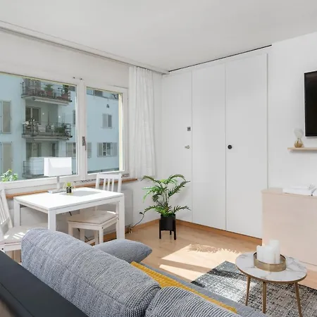 In Mit Parkplatz Apartment *